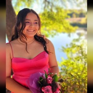 Marguerite Silk Dress Hot pink 💗